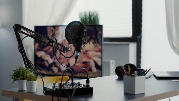Expert audio